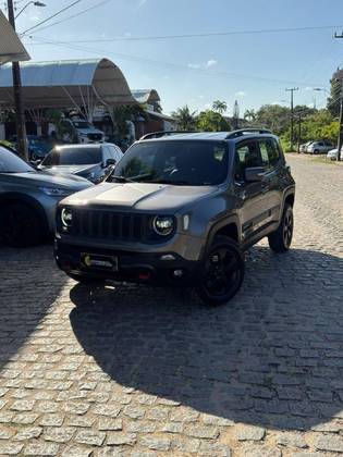 JEEP RENEGADE 2.0 16V TURBO DIESEL TRAILHAWK 4P 4X4 AUTOMÁTICO